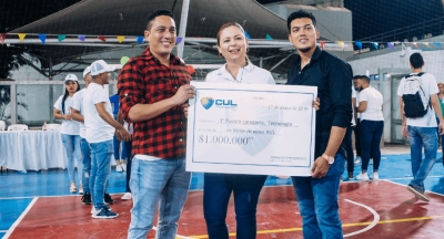 XVI Versión de la Feria de Emprendimiento "Libera tu lado emprendedor"